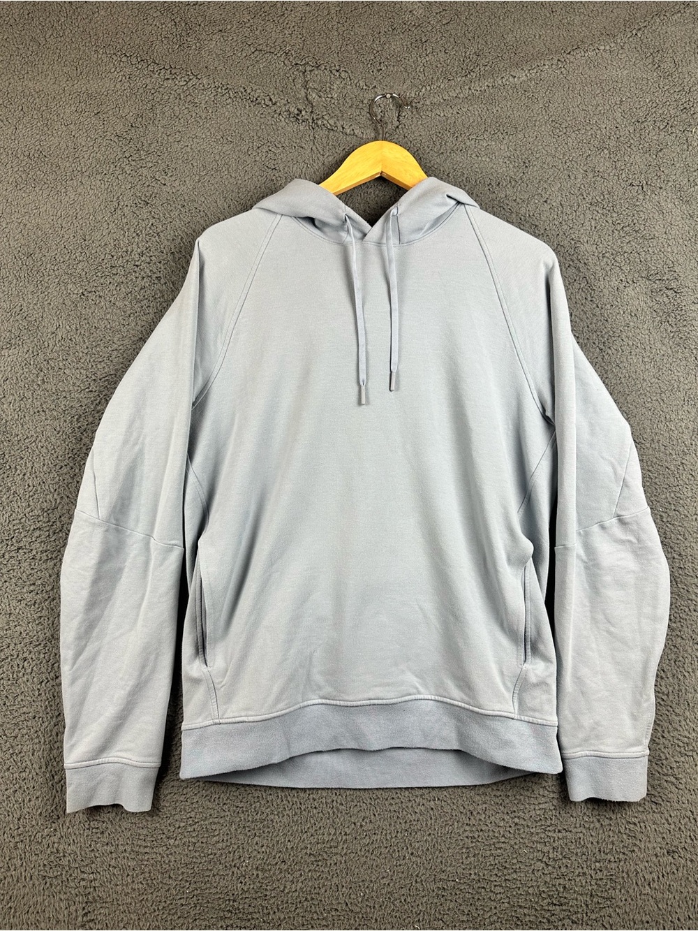 Lululemon Mens City Sweat Pullover Hoodie Light Blue Grey M LM3AUPS